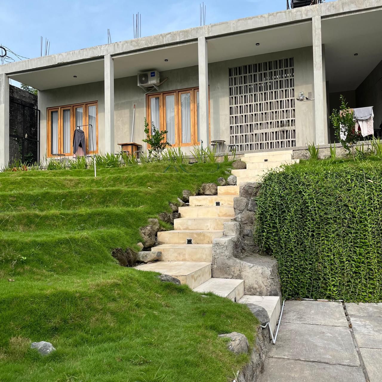 Taman Asri dan Area Bersantai